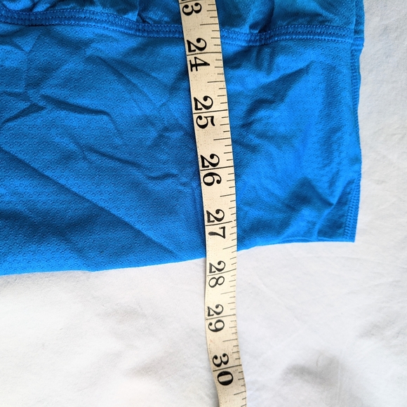 Lululemon no limits tank size 8 - Picture 6 of 12